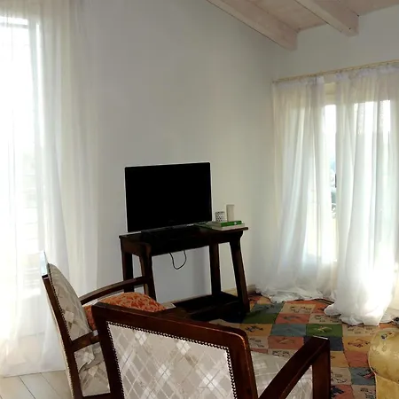 Couette-café A Casa Lombardo Crosio Della Valle
