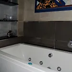 A Casa Lombardo Nocleg ze śniadaniem *