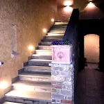 فندق مبيت وإفطار A Casa Lombardo *